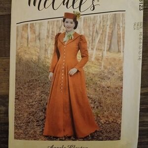 McCall's Costume Sewing Pattern Size 6-14 Uncut